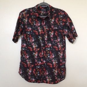 Ezekiel Aloha Shirt with a twist, M